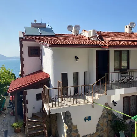 Goenuel Evim بوغازيتْشي