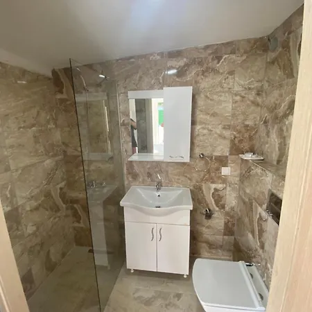 منزل للإقامة Goenuel Evim بوغازيتْشي