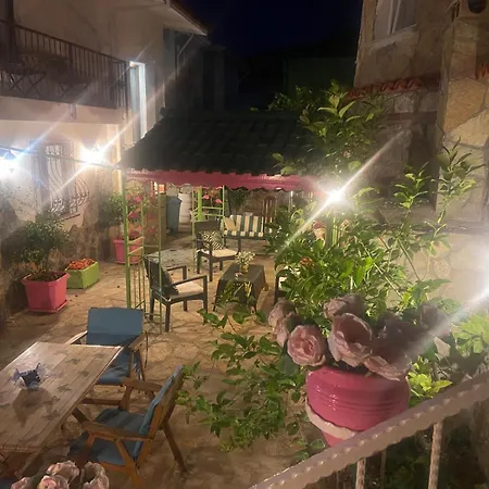 Δωμάτια σε οικογενειακή κατοικία Goenuel Evim *